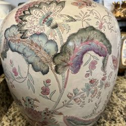 Large Vintage Asian-Style Porcelain Vase