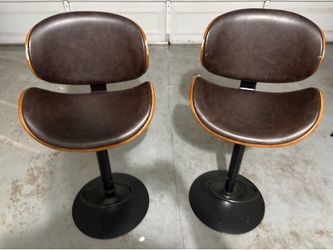 Pair of matching bar stools