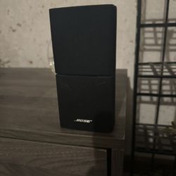 Bose Cube Speaker 