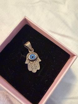Evil eye pendant silver