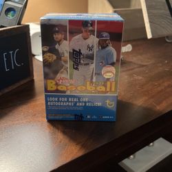 2022 Topps Heritage Baseball Blaster Sealed