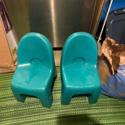 Set Of Two Antique Chairs For Kids They’re The Hard Plastic