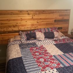 Floating Bed King Size 