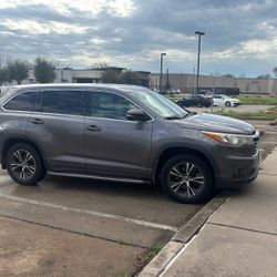 2016 Toyota Highlander