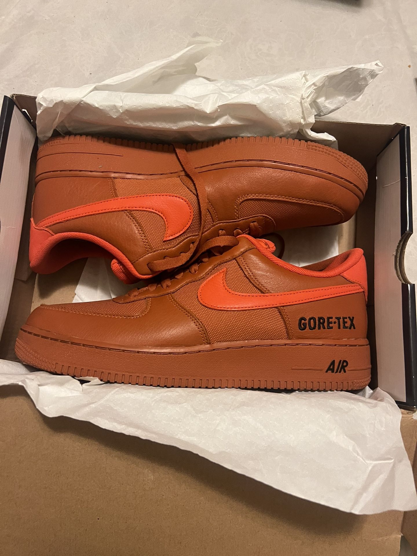 Men’s Nike Air Force 1 Gore Tex Size 11-5