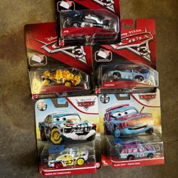 Disney Cars Thunder Hollows Cars 