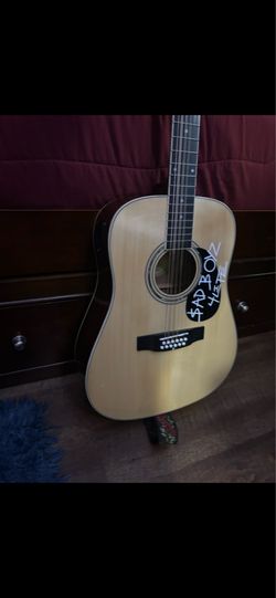 12 string guitar