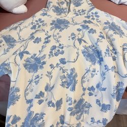 Floral Print Abercrombie sweatshirt 