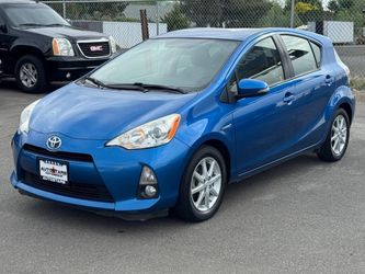 2013 Toyota Prius c