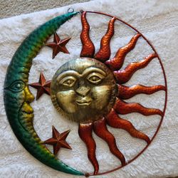 Pretty Sun Decoration 