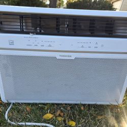 Toshiba A/C 10000 Btu Bluetooth Control With Phone