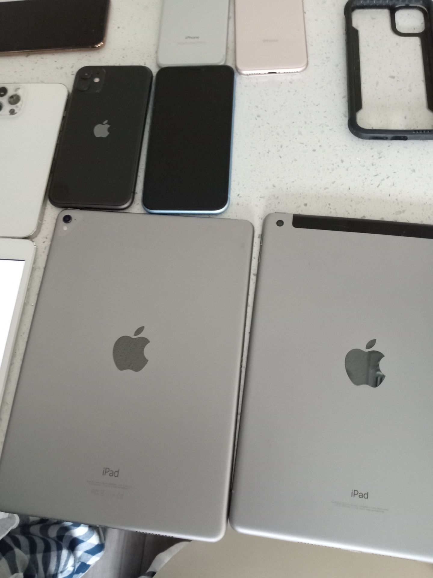 iPad MacBook Pro Air Sale