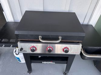 Nexgrill Daytona 3 Burner Griddle - Propane Included!