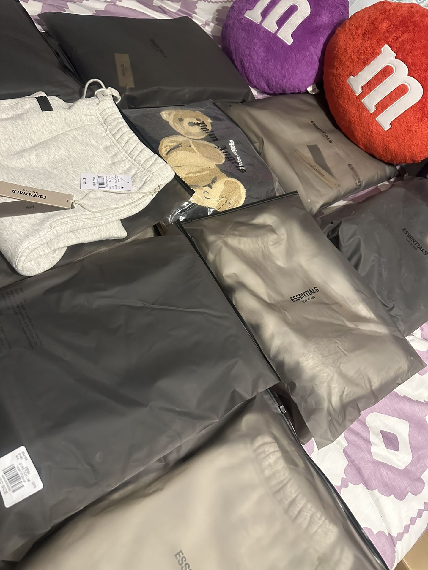 Essentials Hoodie/Shorts