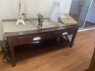 Coffee Table Like New