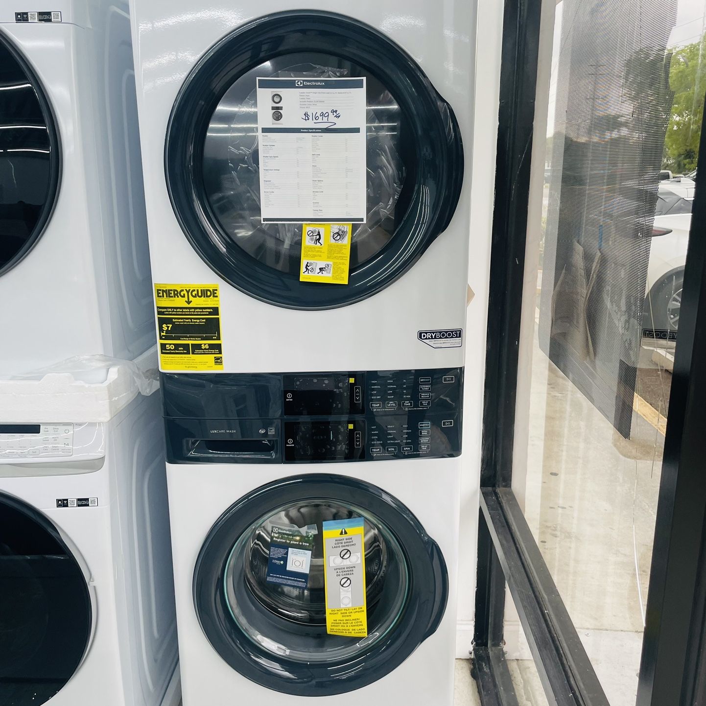 🔥🔥27” Electrolux Washer And Dryer Tower 