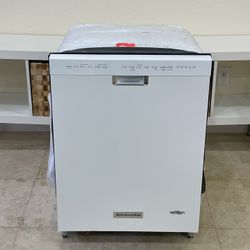 KitchenAid Dishwasher With Stainless Steel Tub In Perfect Working Condition 