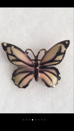 BUTTERFLY BROOCH