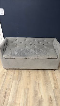 Luxury Gray Velvet Tufted Pet Sofa with Hidden Storage