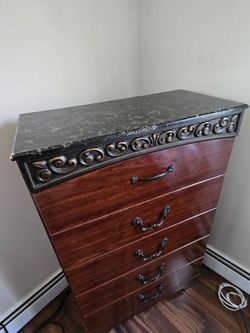 Pair of 5-Drawer Chest of Drawers Dressers ($180 for the pair / $110 each)