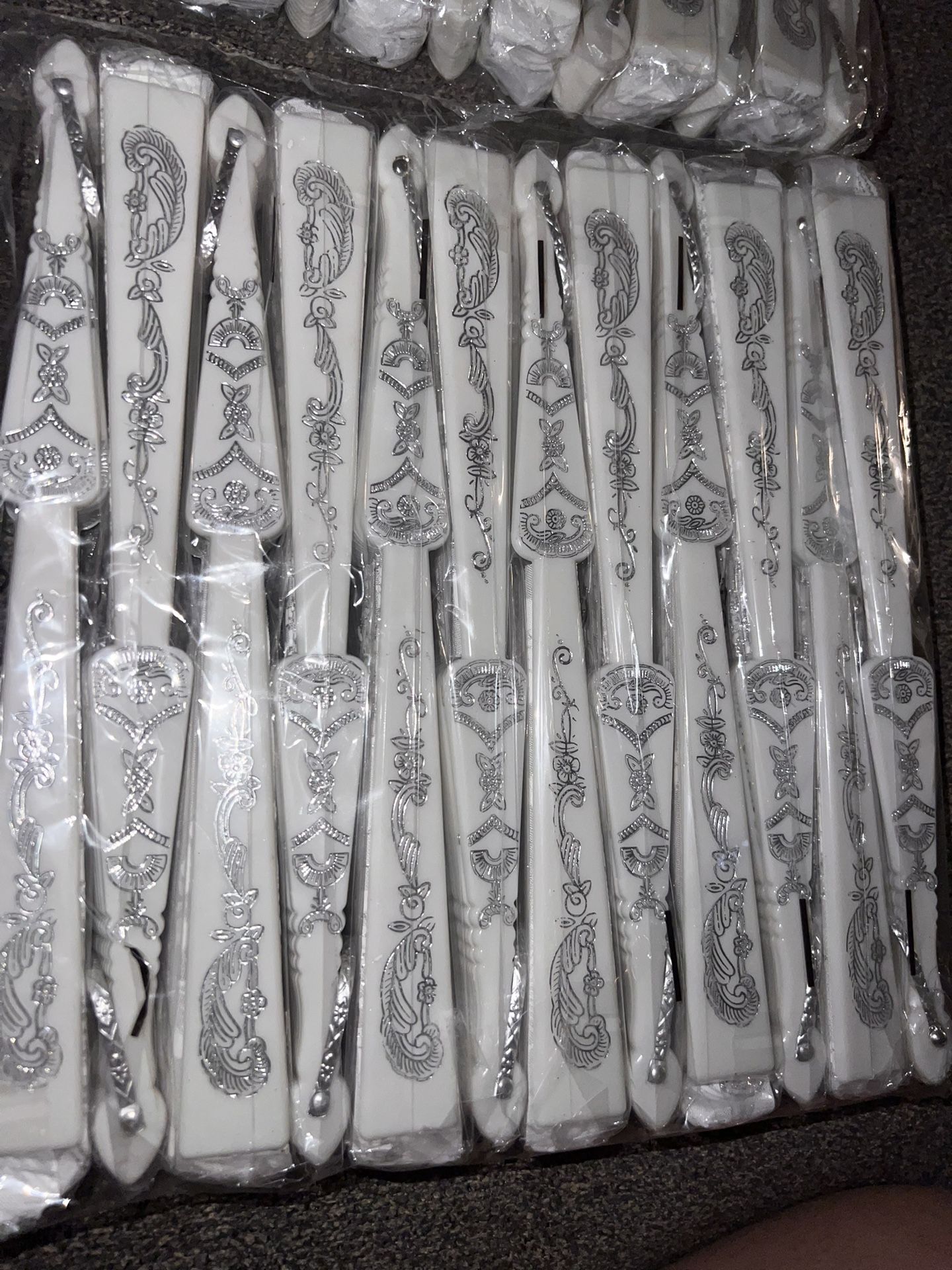  Decoration/Party Favors