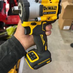 DEWALT 20V CORDLESS IMPACT WRENCH 3/8 IN. BRUSHLESS $175