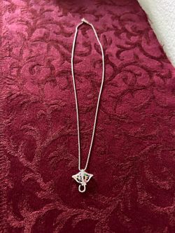 LIKE NEW! Effy Multi-Color (Rainbow) Sapphires Stingray Necklace