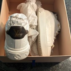 Louis Vuitton Sneakers 