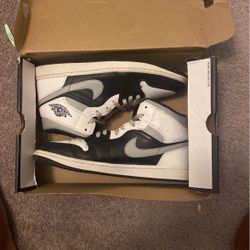Air Jordan 1 Mid