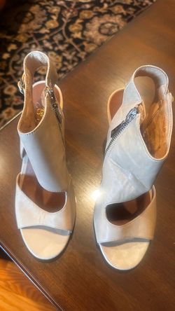Size 7 - Women Dress shoes