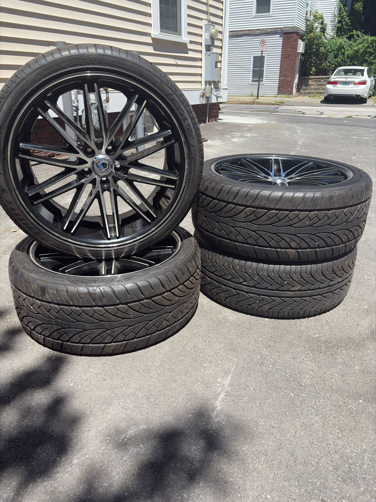 22” Rims With Tires
