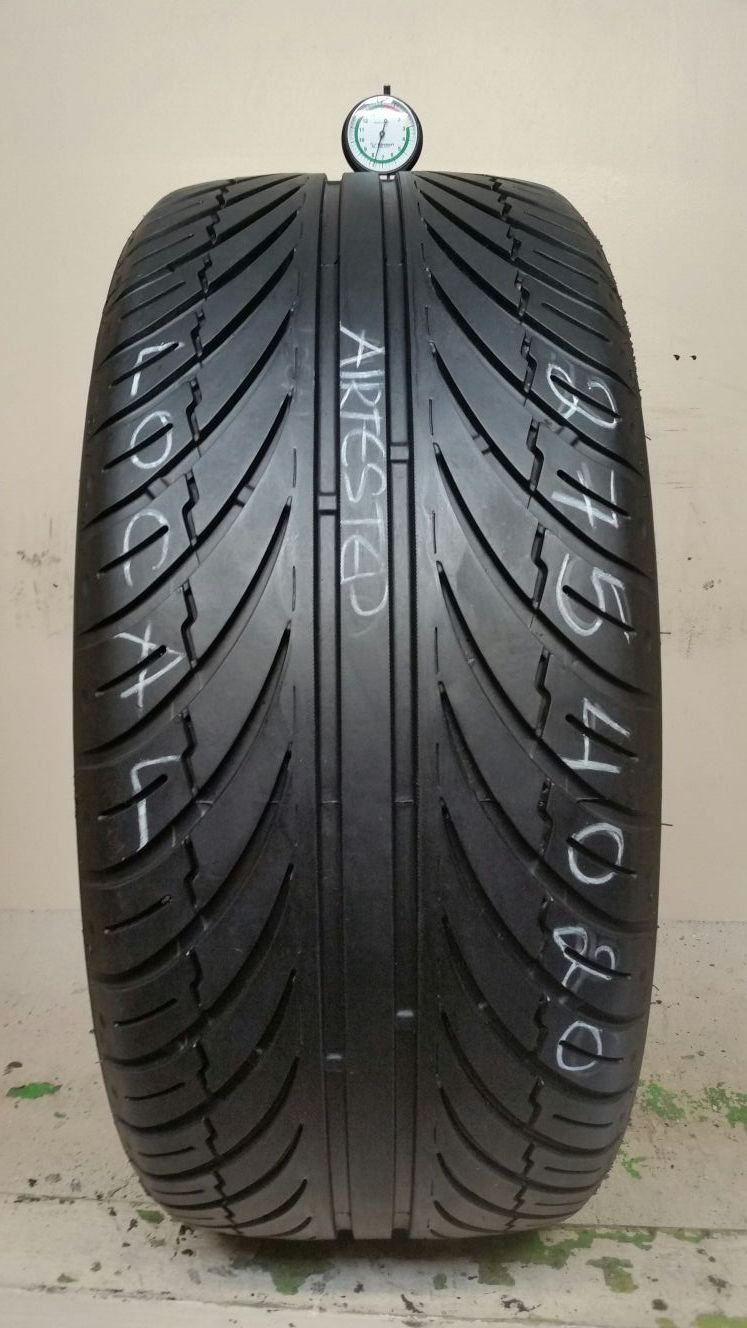 1 Tire 275 40 20 lexani lx seven no repairs high tread