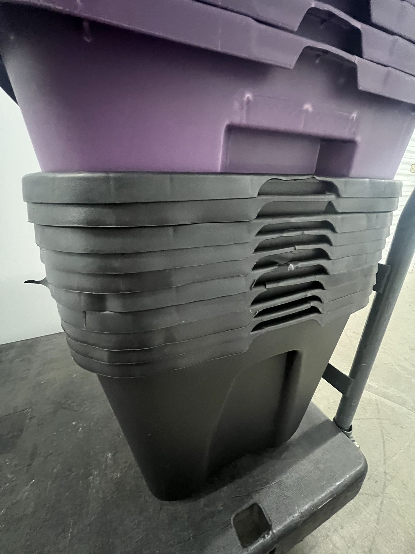 Mainstays 18 GAL Containers