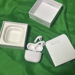 AirPod 4th Gen 