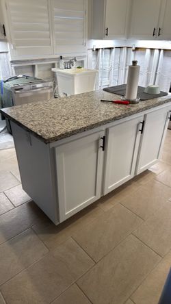 Kitchen Cabinets and countertops