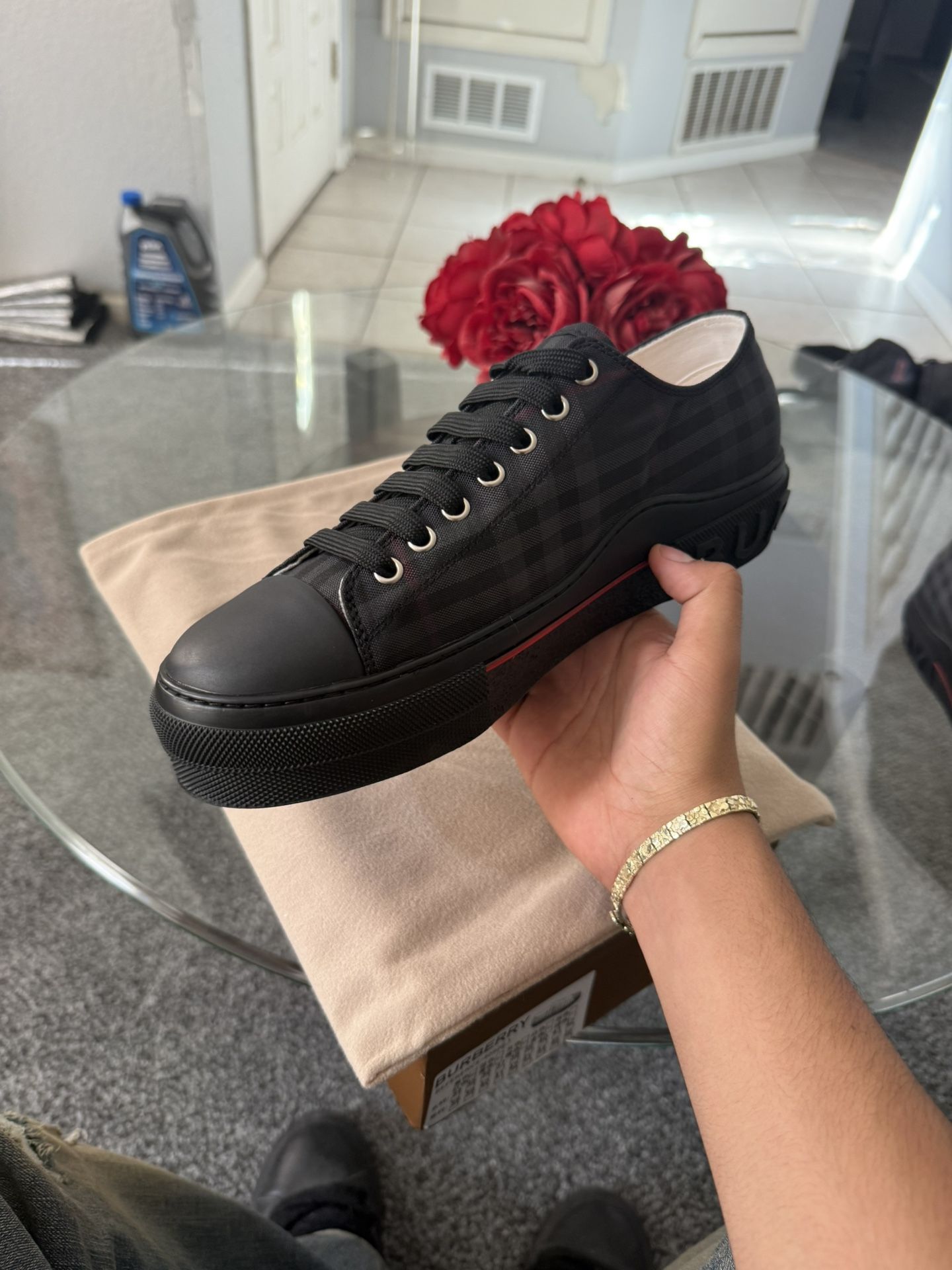 burberry black low top