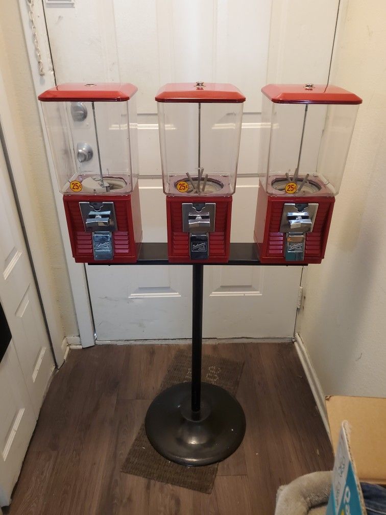 Northwestern 3 Head Gumball Machine 