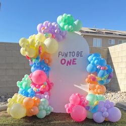 Balloon Garland