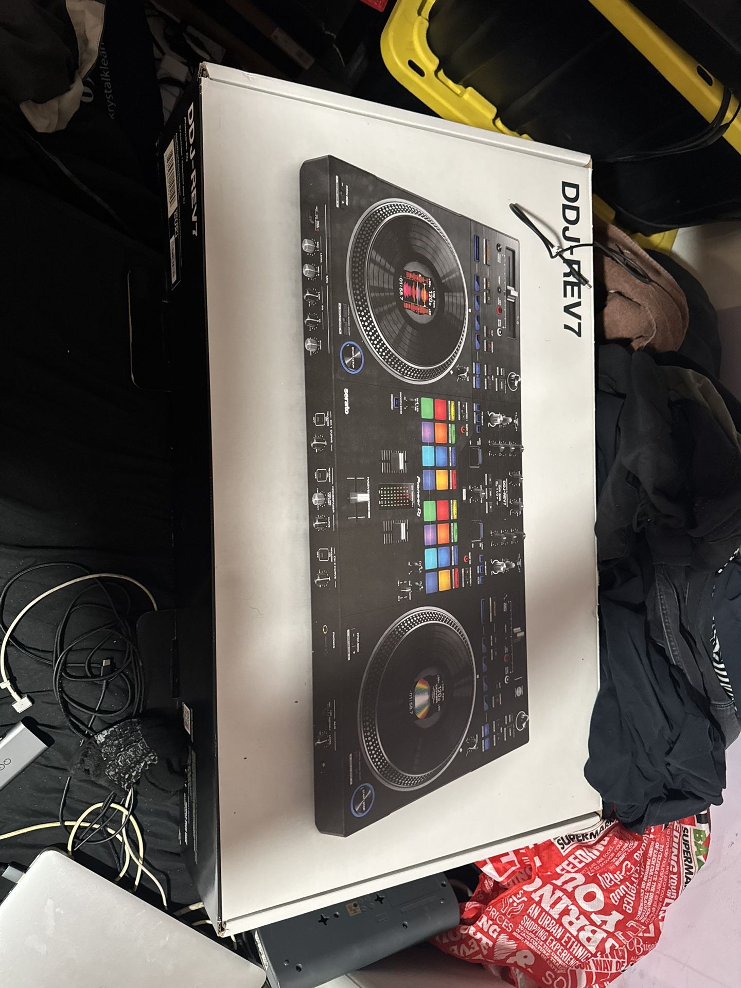 Pioneer DJ’s Rev7