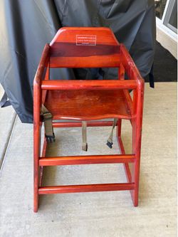 Wooden highchair