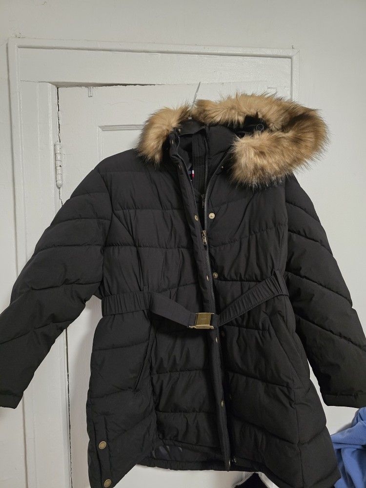 BRAND NEW 3x Woman's Tommy Hilfiger Puffer Voat
