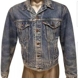 SIZE 44 LEVIS SHERPAS MAN JACKET DENIM BLUE TRUCKER 70506 VINTAGE . PRICE IS FIRM