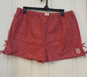 Brand new Juniors Winnie the Pooh polka dot shorts size XXL