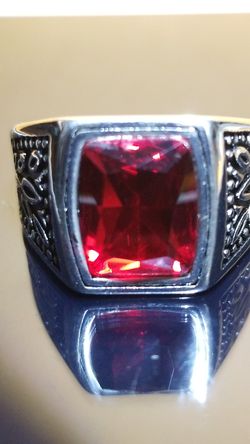Vintage men's Ruby CZ Stainless steel polished Ring Sz 11