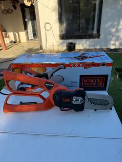 Black deker ALLIGATOR POWERED LOPPER