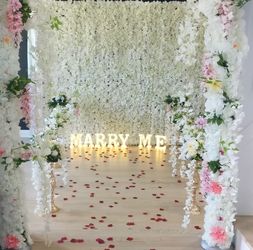 Flowers Backdrop And Centerpieces