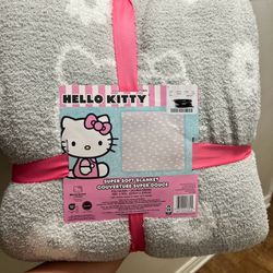 Hello Kitty Gray Blanket 