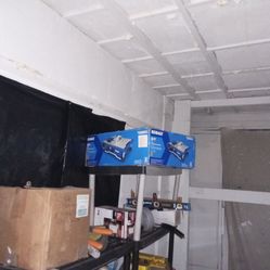 Kobalt 5amp 7" Wet tabletop Tile saw