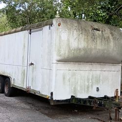 Enclosed Car Trailer/ Trailer 20 Feet Long By 8 Ft By 8 Wide