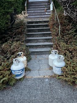 Propane tanks - donation